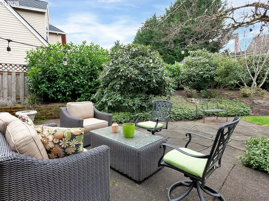 22515 Ponderay Dr, West Linn, OR 97068 - #3