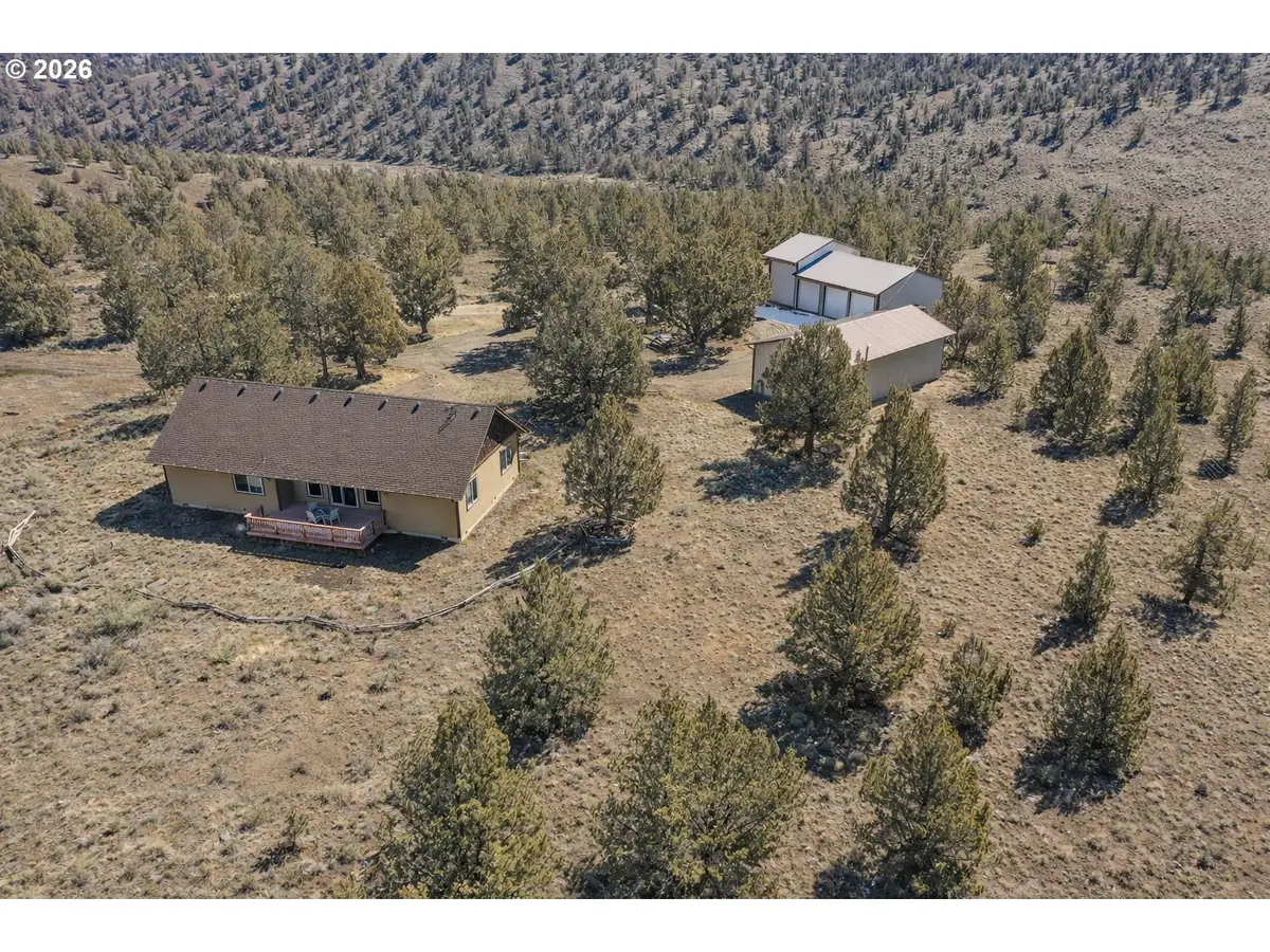 25405 SE Bear Creek Rd, Prineville, OR 97754 - #1