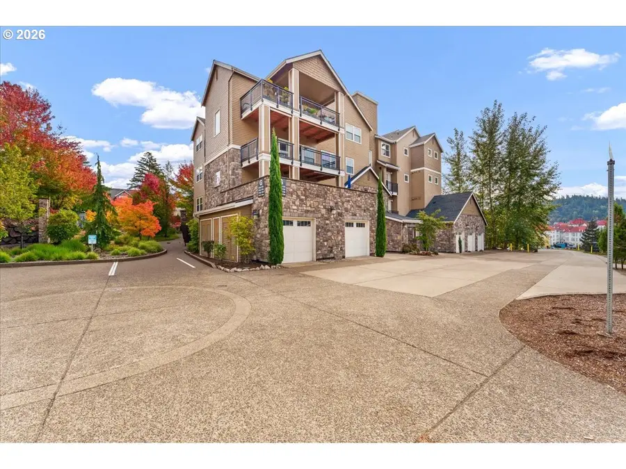 11758 SE Crested Eagle Ln #G5, Happy Valley, OR 97086 - #2