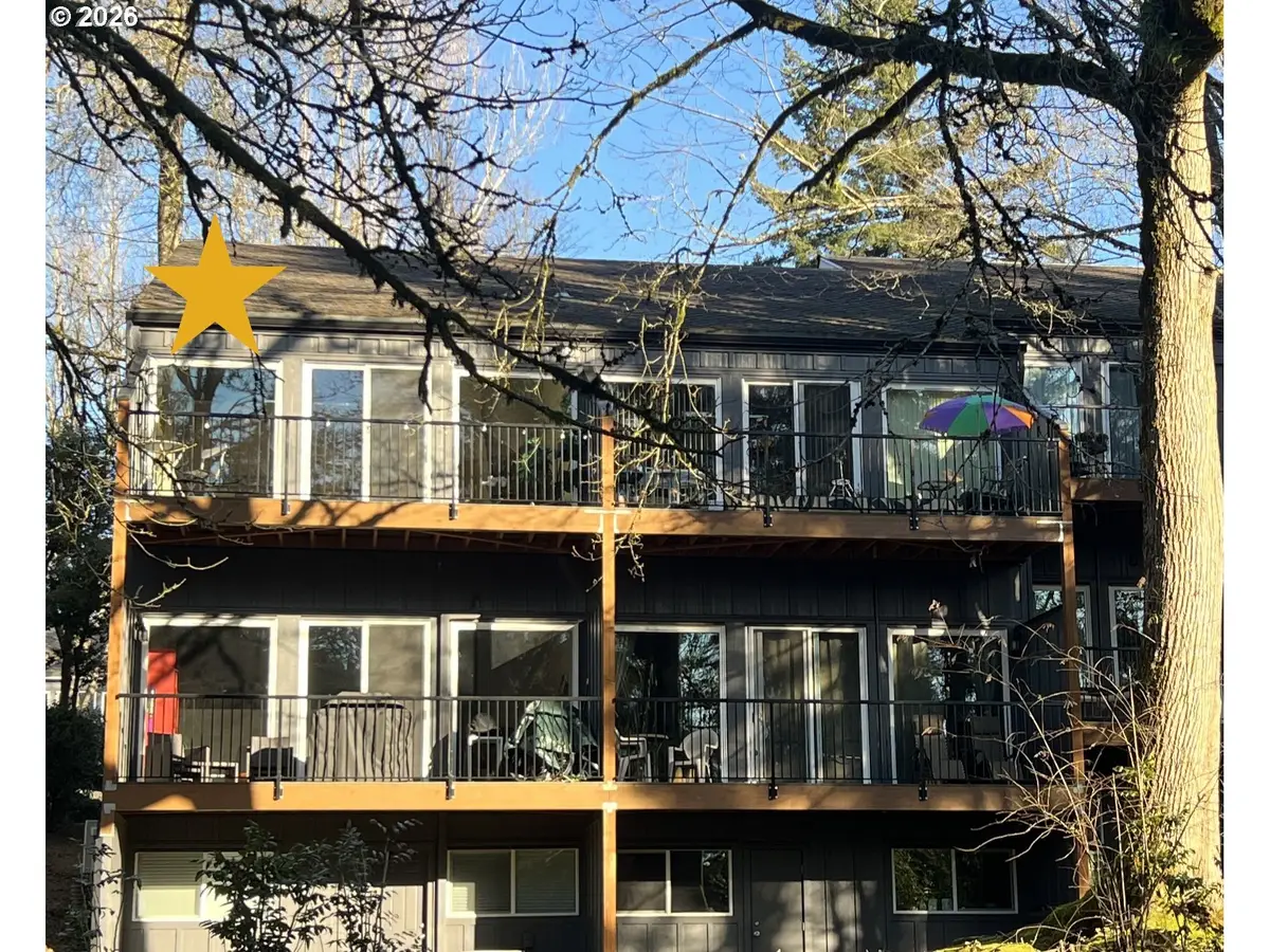 4 Touchstone, Lake Oswego, OR 97035 - Image #1