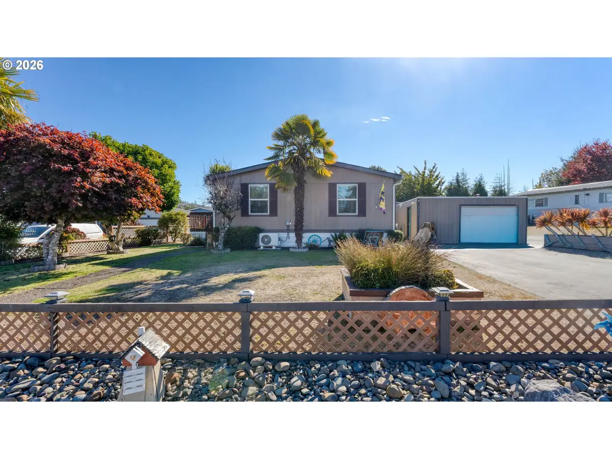 3065 Knott Ter, Coos Bay, OR 97420 - #1