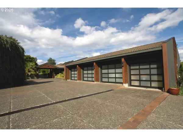 13237 Knaus Rd, LakeOswego, OR 97034