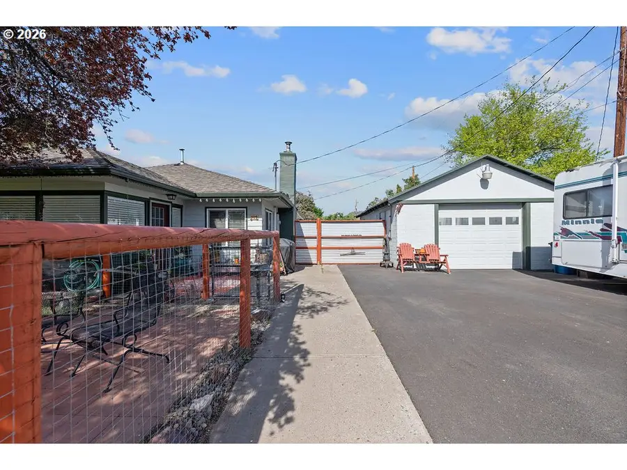 505 S Main St, Prineville, OR 97754 - #3