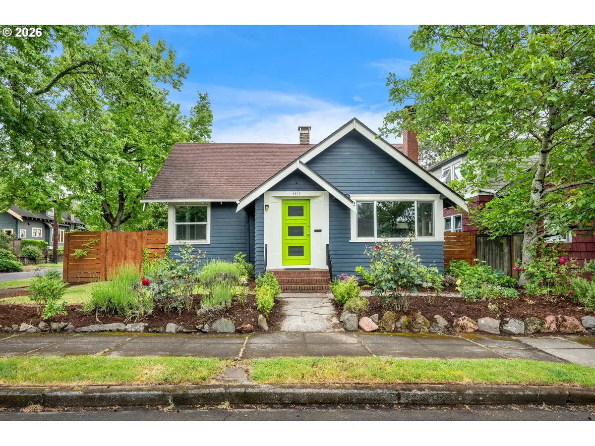 6805 N Michigan Ave, Portland, OR 97217 - #1