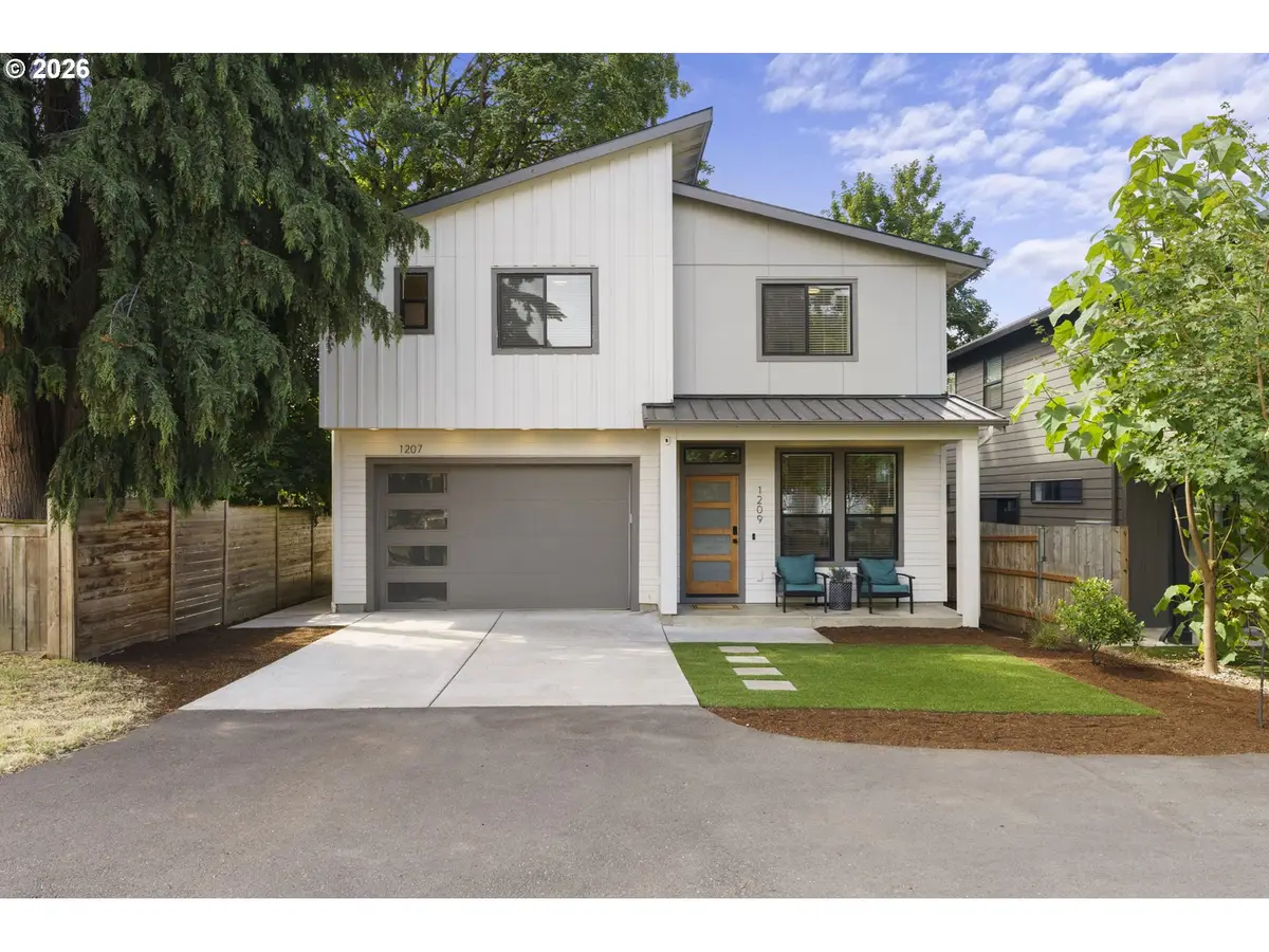 1207 W 20th St, Vancouver, WA 98660 - #1