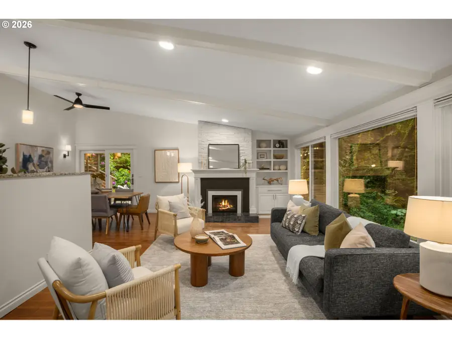 2755 SW Fairmount Blvd, Portland, OR 97239 - #2