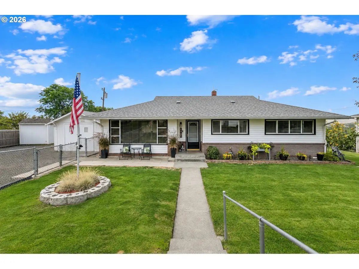 1721 SW Hailey Ln, Pendleton, OR 97801 - #1
