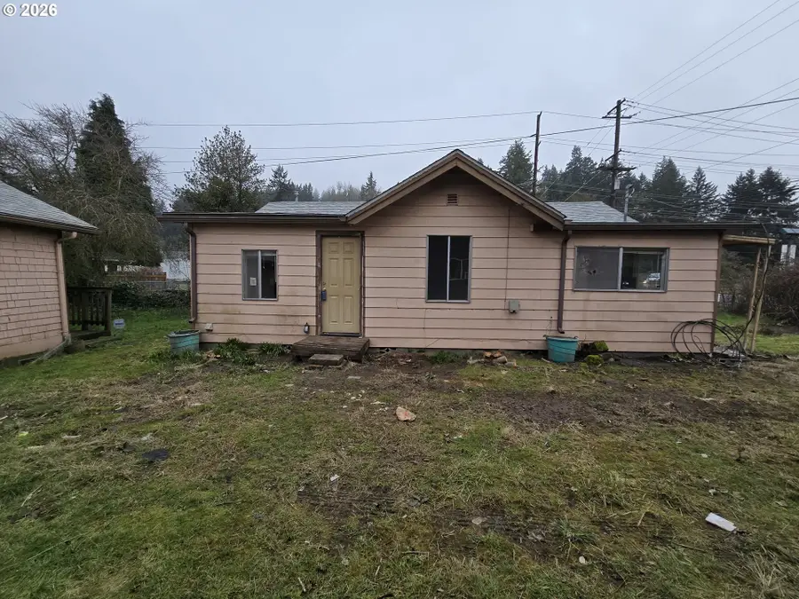 423 Long Ave, Kelso, WA 98626 - #2