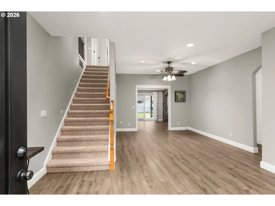 1921 NE 114th Ave, Portland, OR 97220 - Image #3