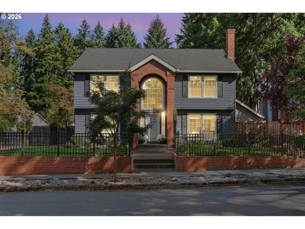 7860 SW Gearhart Dr, Beaverton, OR 97007