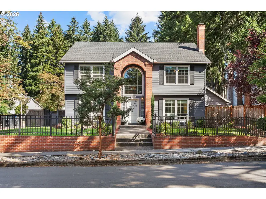 7860 SW Gearhart Dr, Beaverton, OR 97007 - #2