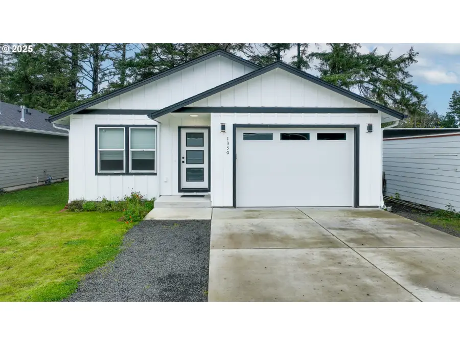 1350 13th Ave, Seaside, OR 97138 - Image #2