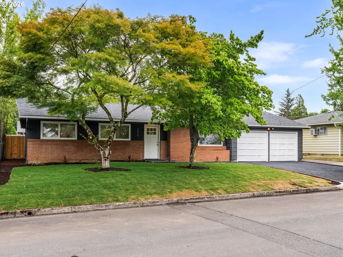 300 SE Morlan Ave, Gresham, OR 97080 - #1