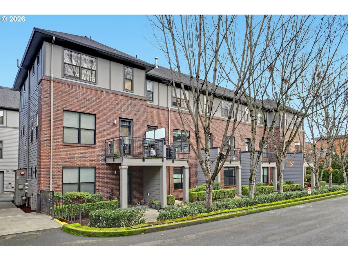 1420 NW 20th Ave #503, Portland, OR 97209 - Image #1