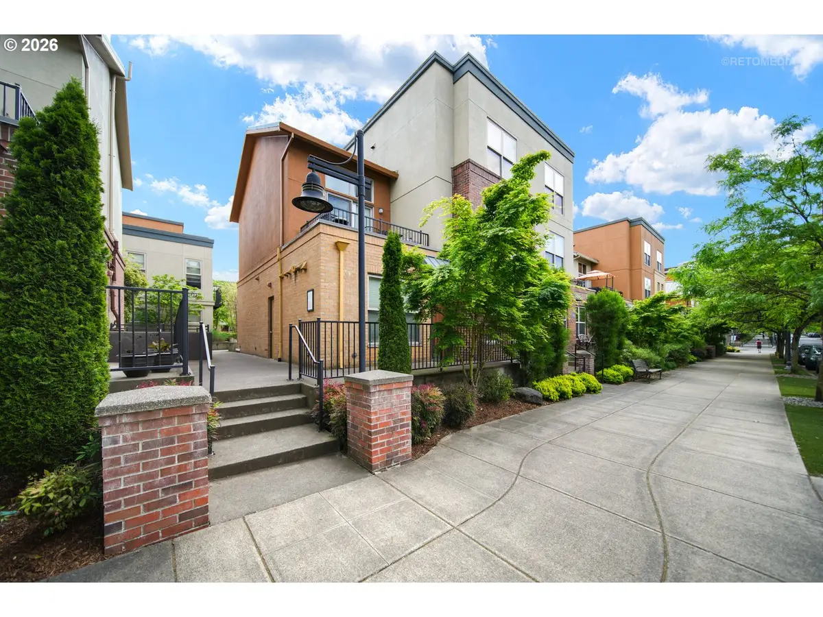 6279 NE Carillion Dr #102, Hillsboro, OR 97124 - #1