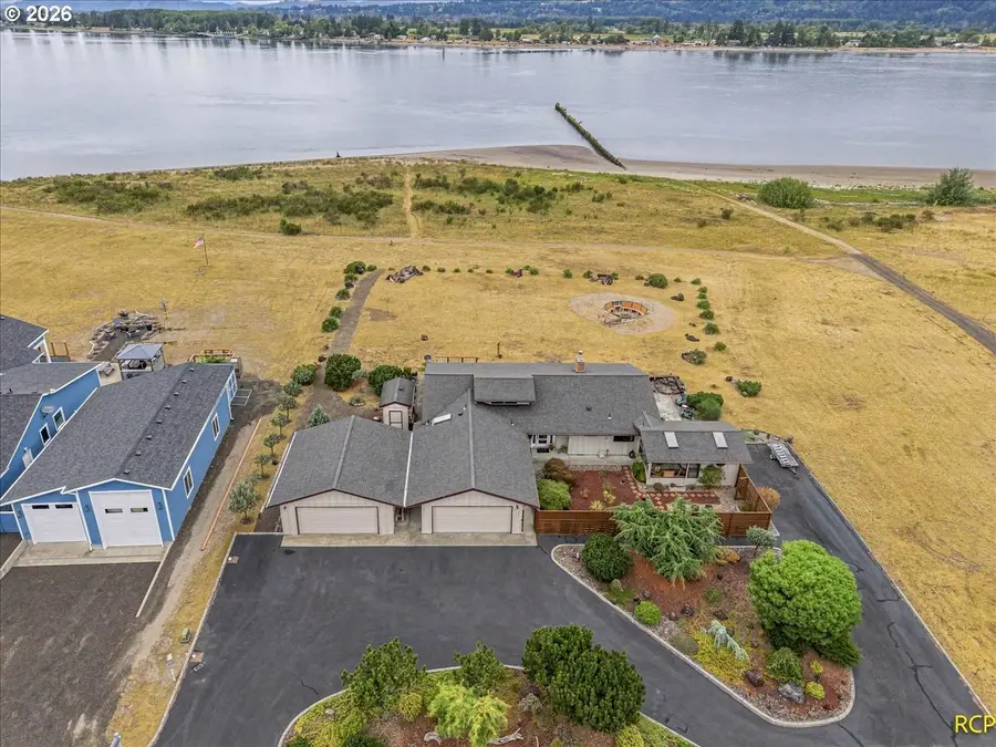47083 River Ranch Ln, Westport, OR 97016 - #2
