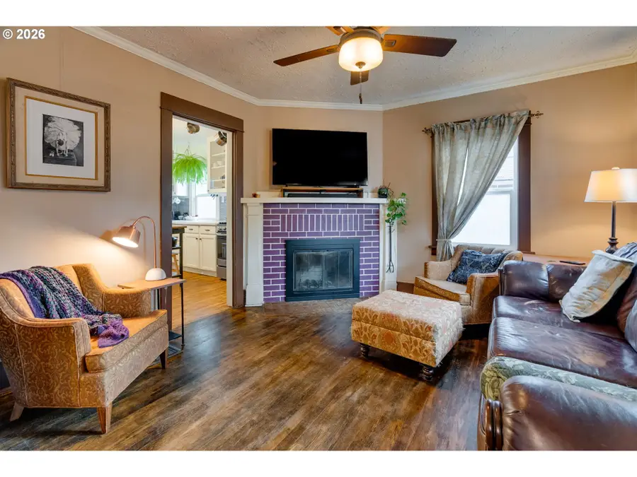 7217 N Polk Ave, Portland, OR 97203 - #3
