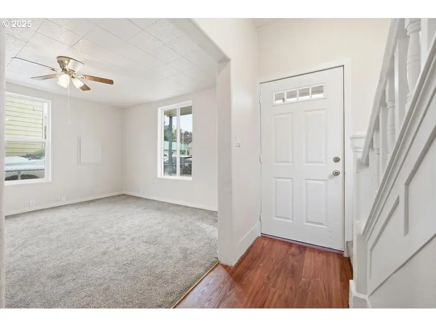 606 SW 2nd St, Pendleton, OR 97801 - #3