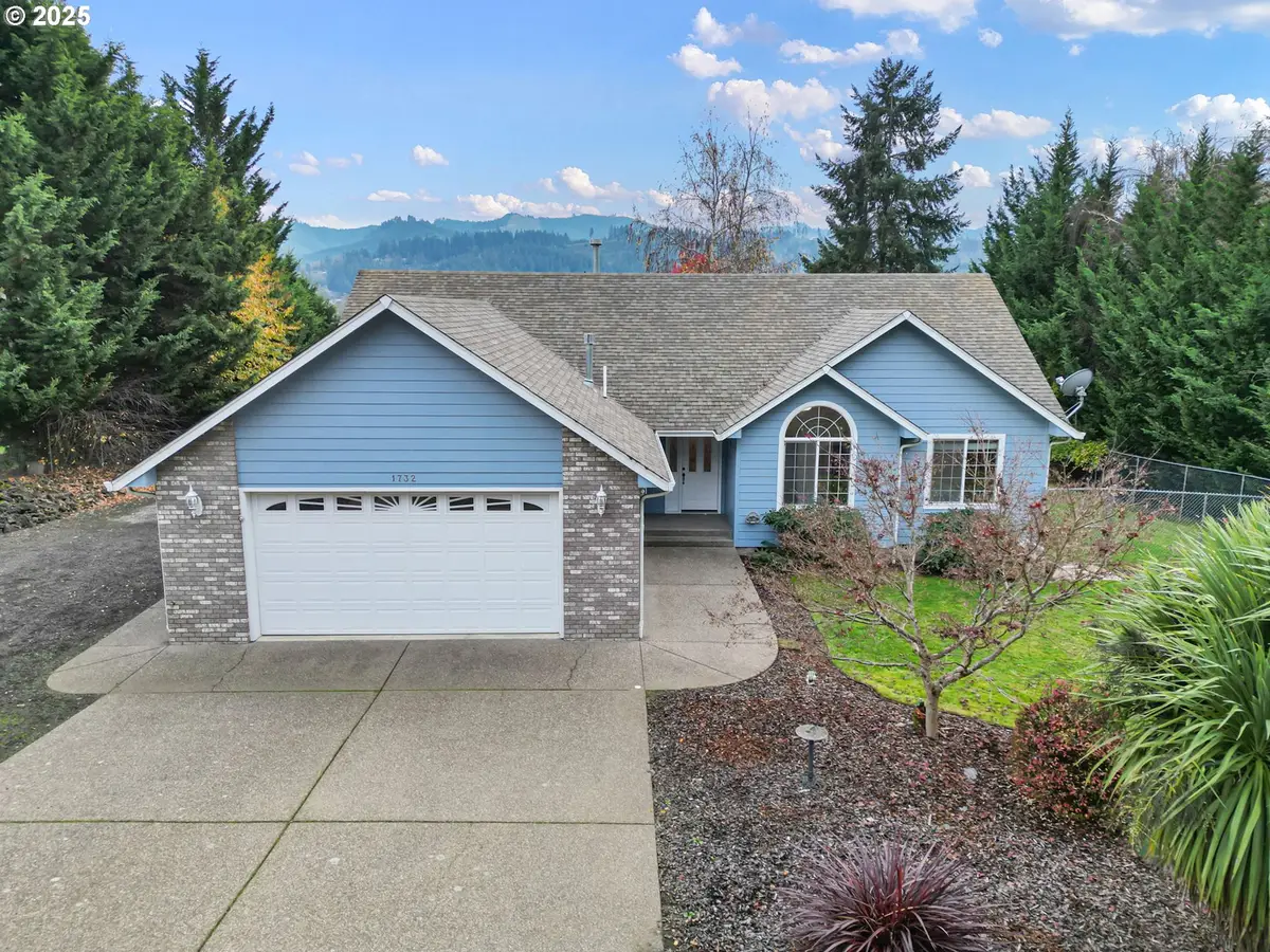 1732 E Sixth Ave, Sutherlin, OR 97479 - Image #1