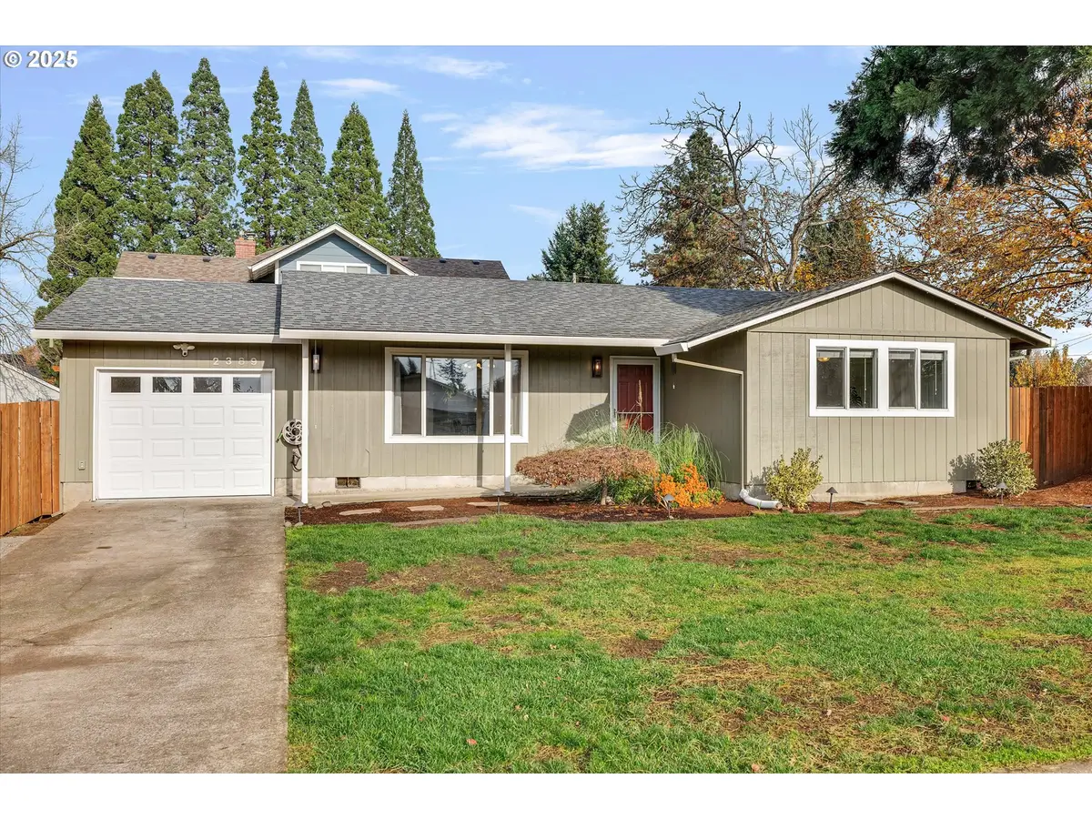 2389 F St, Hubbard, OR 97032 - Image #1