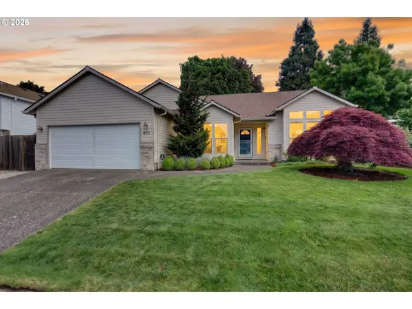 671 NE Maryann Ct, Hillsboro, OR 97124