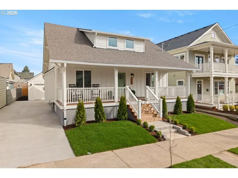 718 W 19th St, Vancouver, WA 98660 - #2