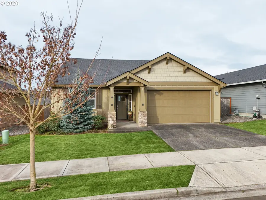 3823 S 40th Pl, Ridgefield, WA 98642 - #3