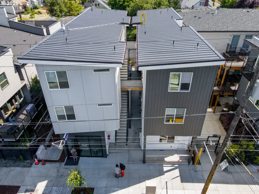 5042 NE Fremont St, Portland, OR 97213 - #2