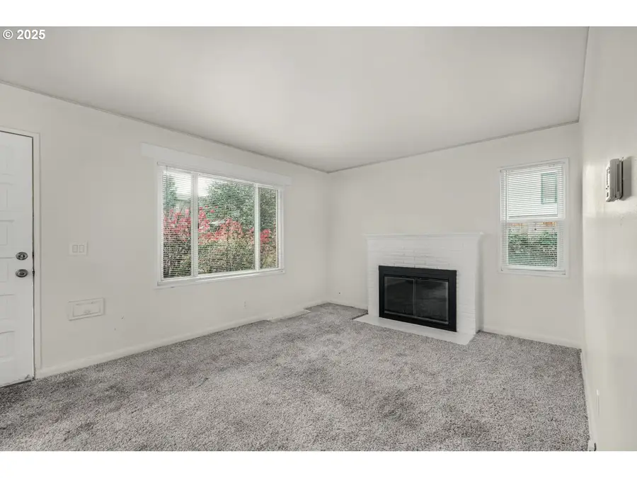 8654 SE Liebe St, Portland, OR 97266 - Image #2