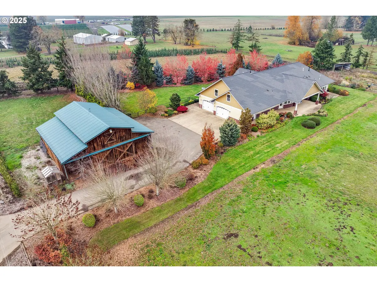 10667 Hovenden Ln, Woodburn, OR 97071 - Image #1