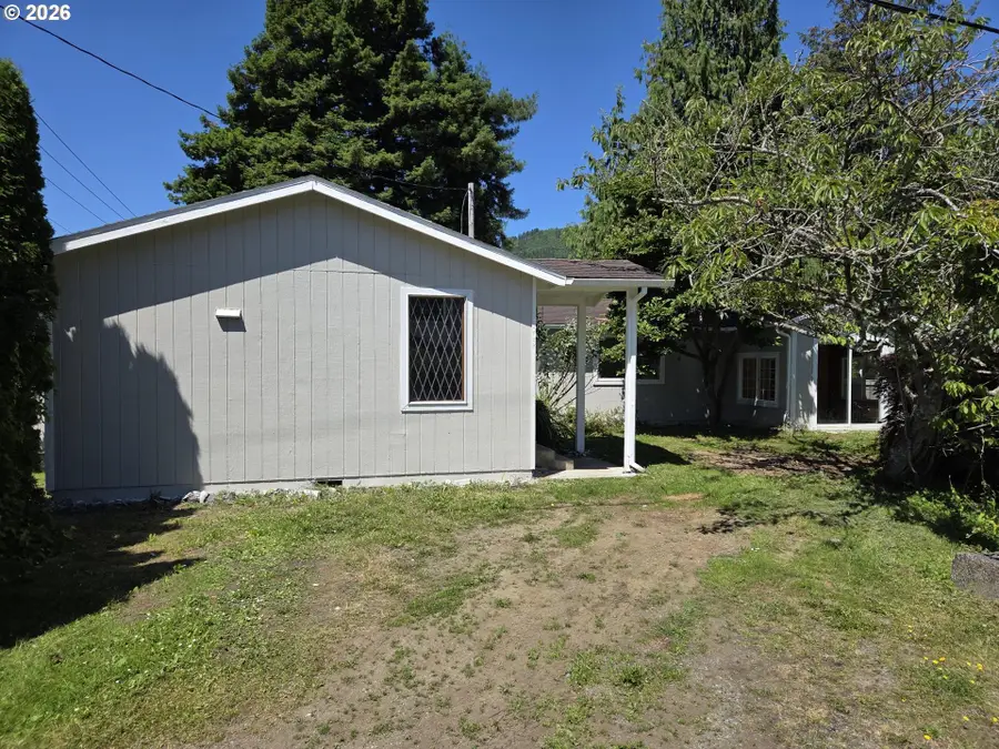 509 Garibaldi Ave, Garibaldi, OR 97118 - #2