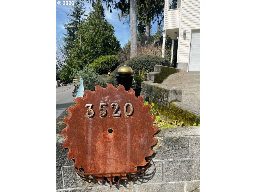 3520 Ocean View Dr, Florence, OR 97439 - #3