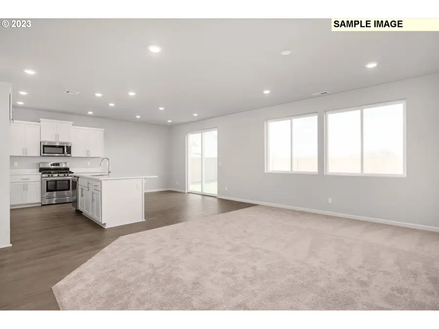 2093 SE Osprey Ave, Gresham, OR 97080 - Image #3