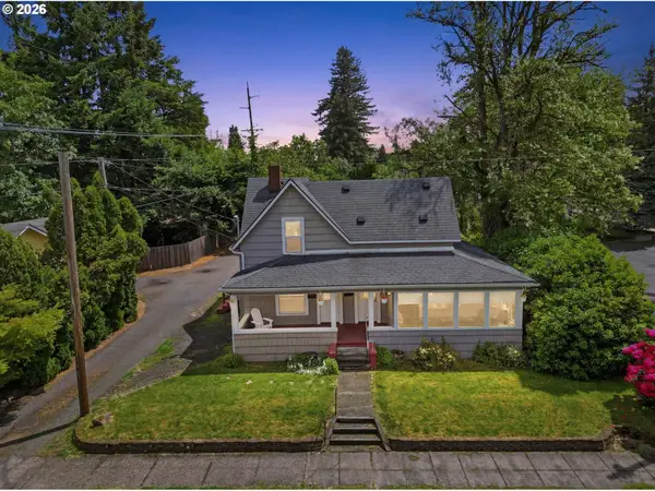 327 6th St, Springfield, OR 97477