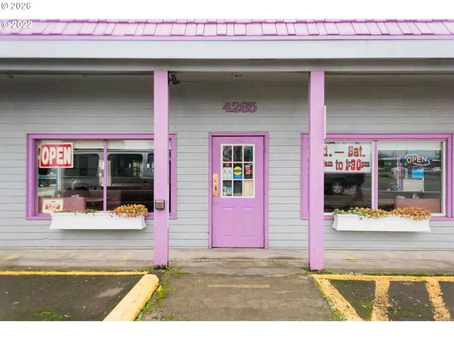 4265 Main St, Springfield, OR 97478 - #2