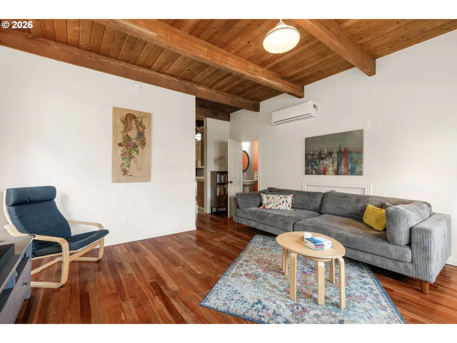 2716 SE Roswell St, Milwaukie, OR 97222 - #2