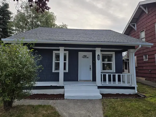 404 S 4th Ave, Kelso, WA 98626