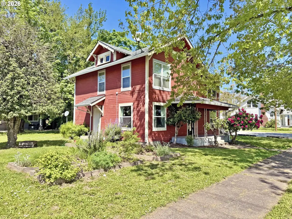 608 4th St, Springfield, OR 97477 - #1