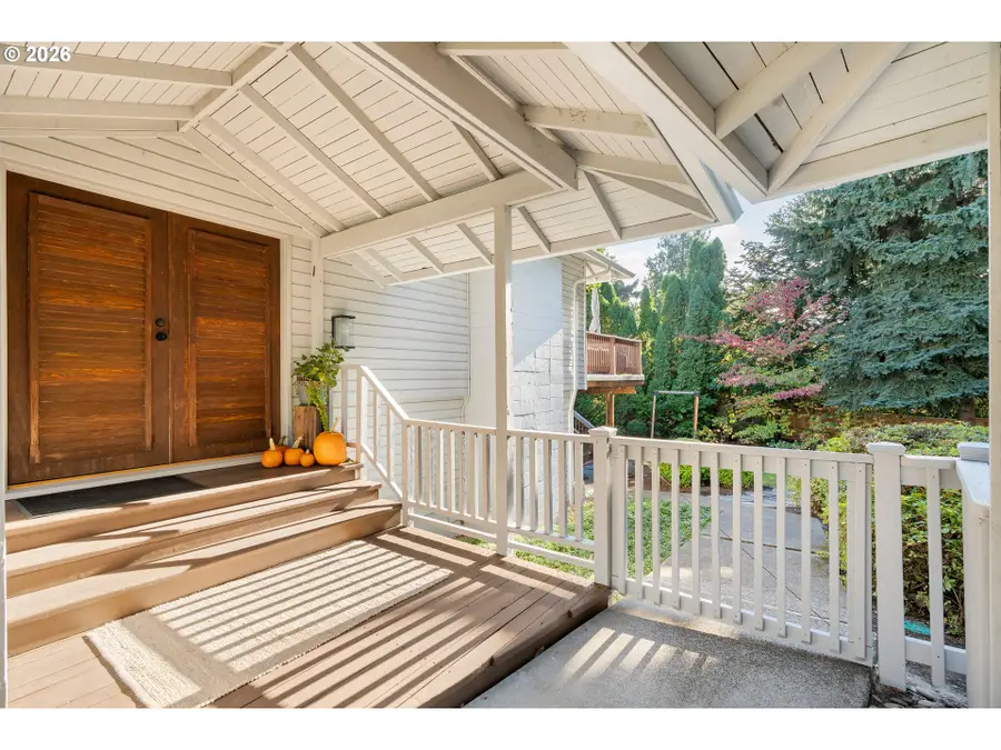 8090 SW Carmel Ct, Portland, OR 97223 - #2