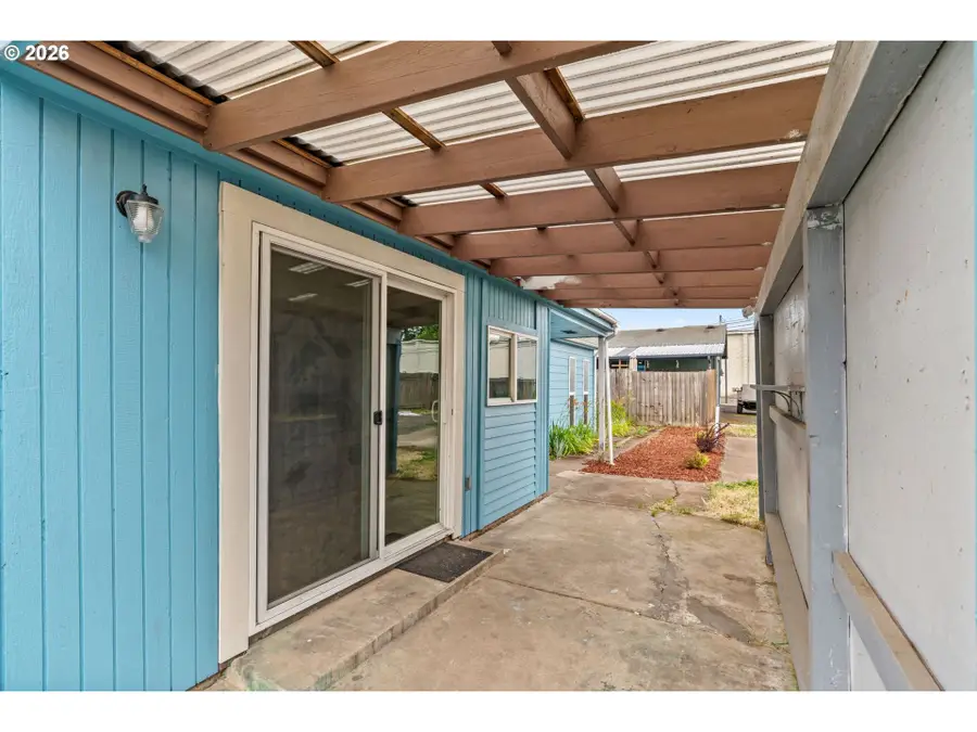 5736 A St, Springfield, OR 97478 - #3