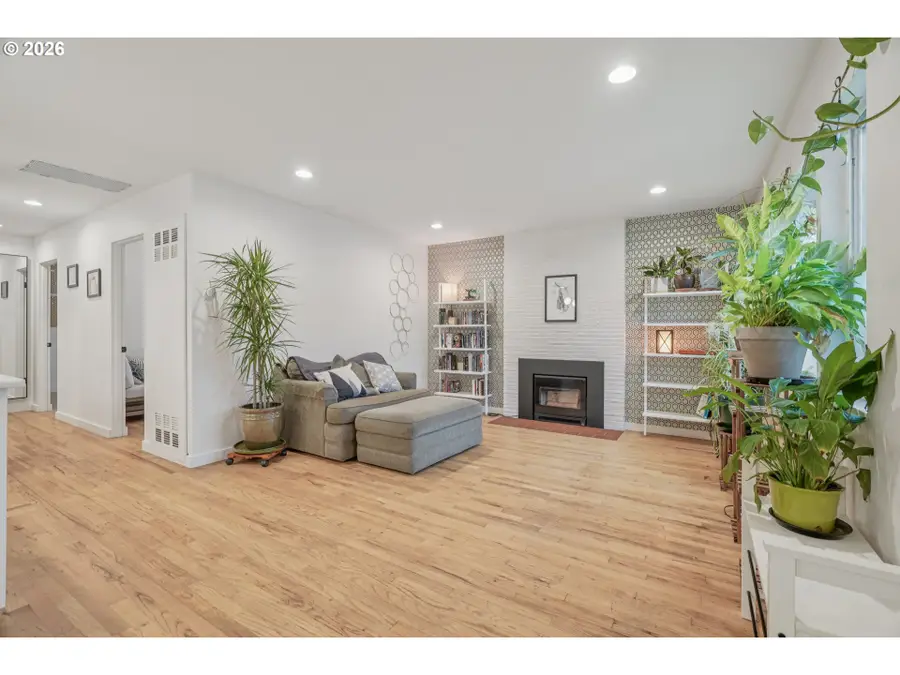 9210 N Windle St, Portland, OR 97203 - Image #3