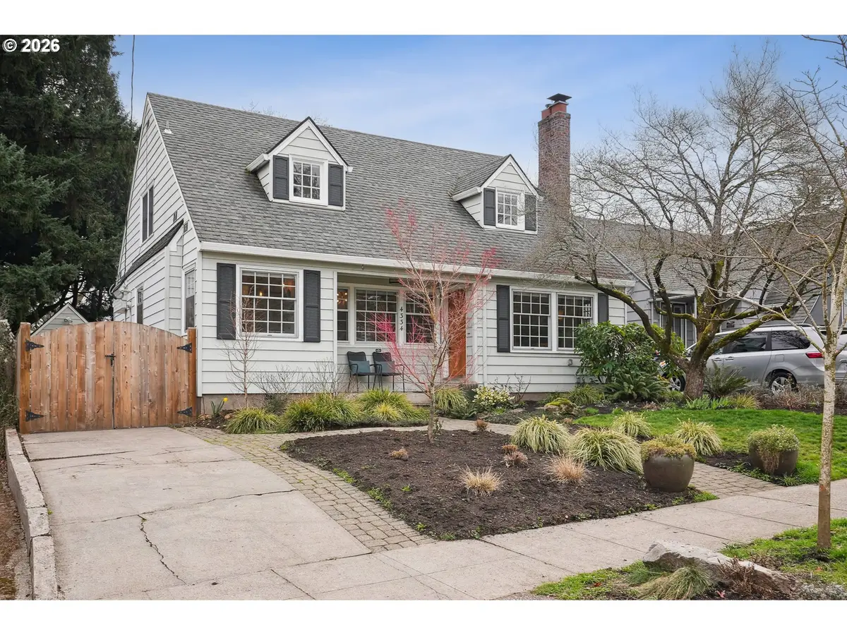 4334 NE Cesar E Chavez Blvd, Portland, OR 97211 - #1