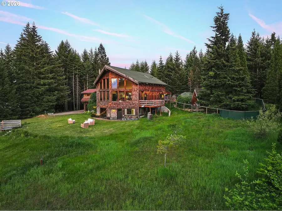 99 Tunnel Rd, White Salmon, WA 98672 - #2