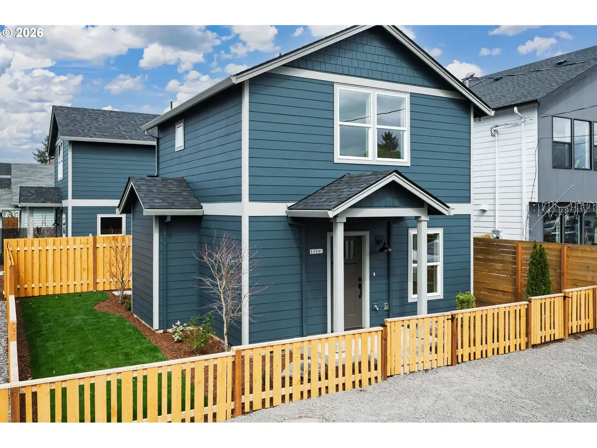 6909 NE Multnomah St #C, Portland, OR 97213 - #1