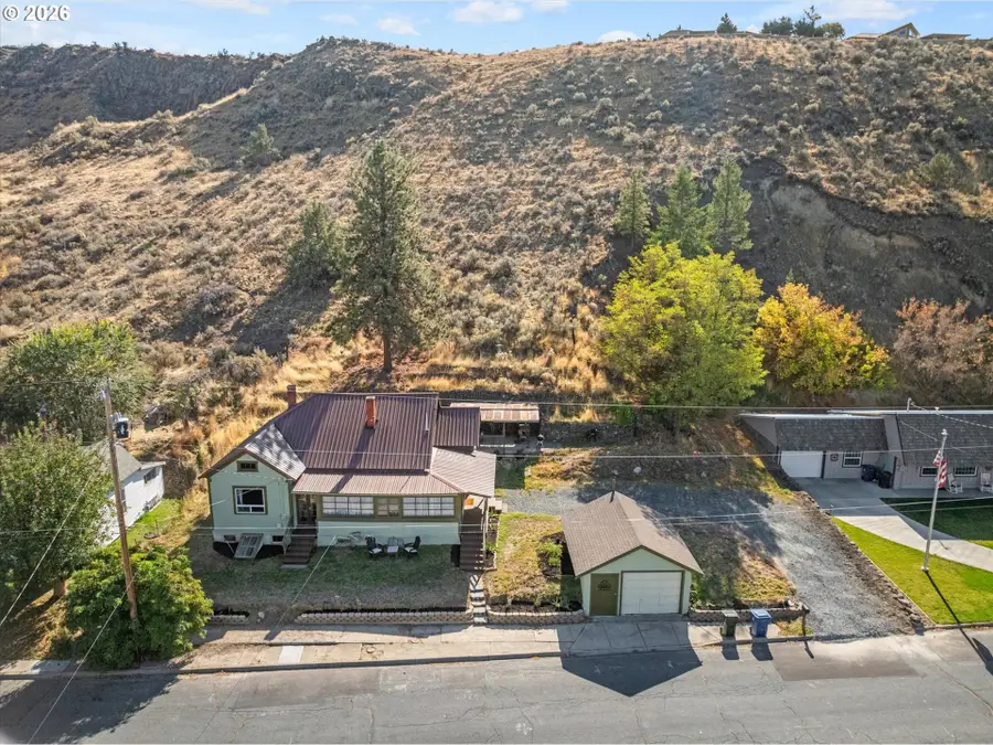 430 Spring Garden Ave, Baker City, OR 97814 - #3