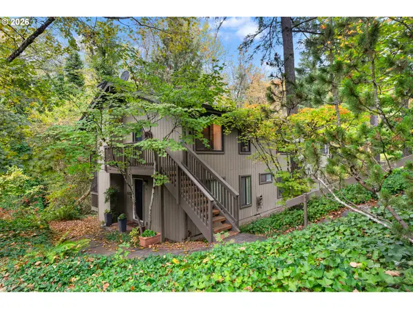 7556 SW Barnes Rd #A, Portland, OR 97225