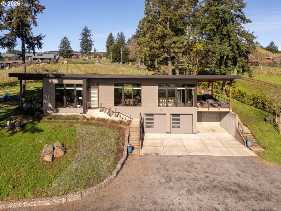8331 NE Worden Hill Rd, Dundee, OR 97115 - #2