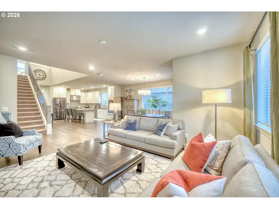 8303 SE Sitka St, Hillsboro, OR 97123 - Image #3