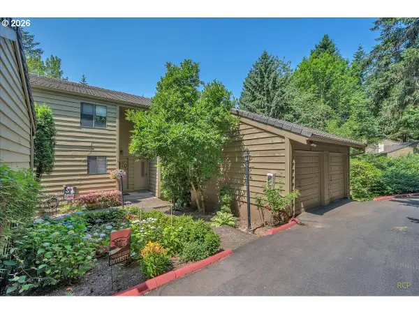 50 Cervantes Cir, LakeOswego, OR 97035