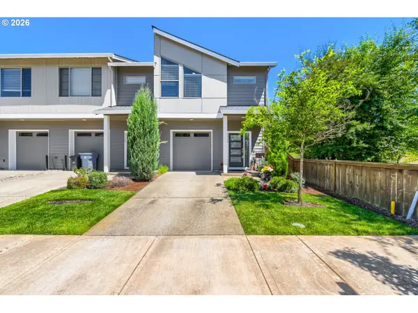 12734 SE Zion St, HappyValley, OR 97086